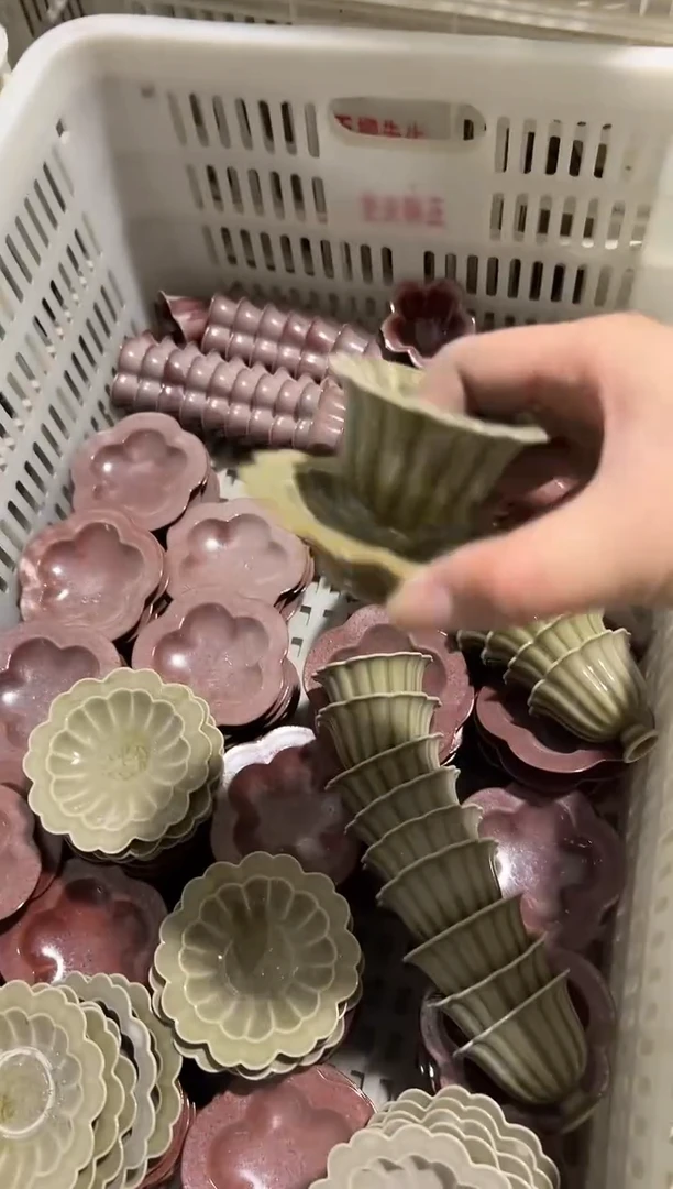 瓷片微瑕果盘，介意勿拍G