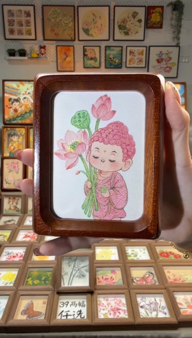 国画莲花小佛 手绘国画4