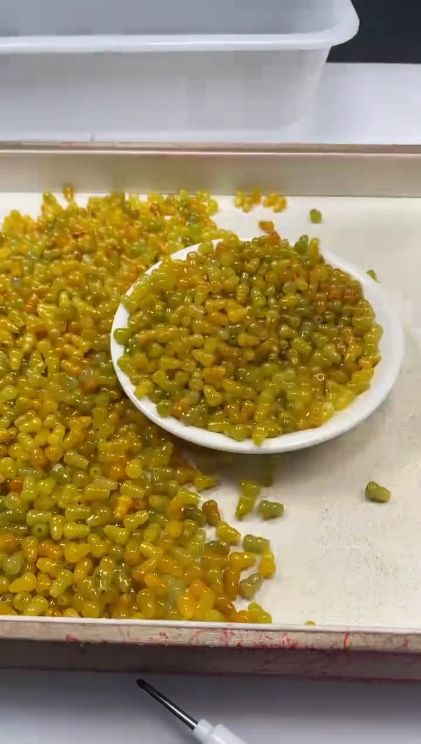 【闪购商品】翡翠颈饰未镶嵌w815黄翡葫芦9*6mm*10颗