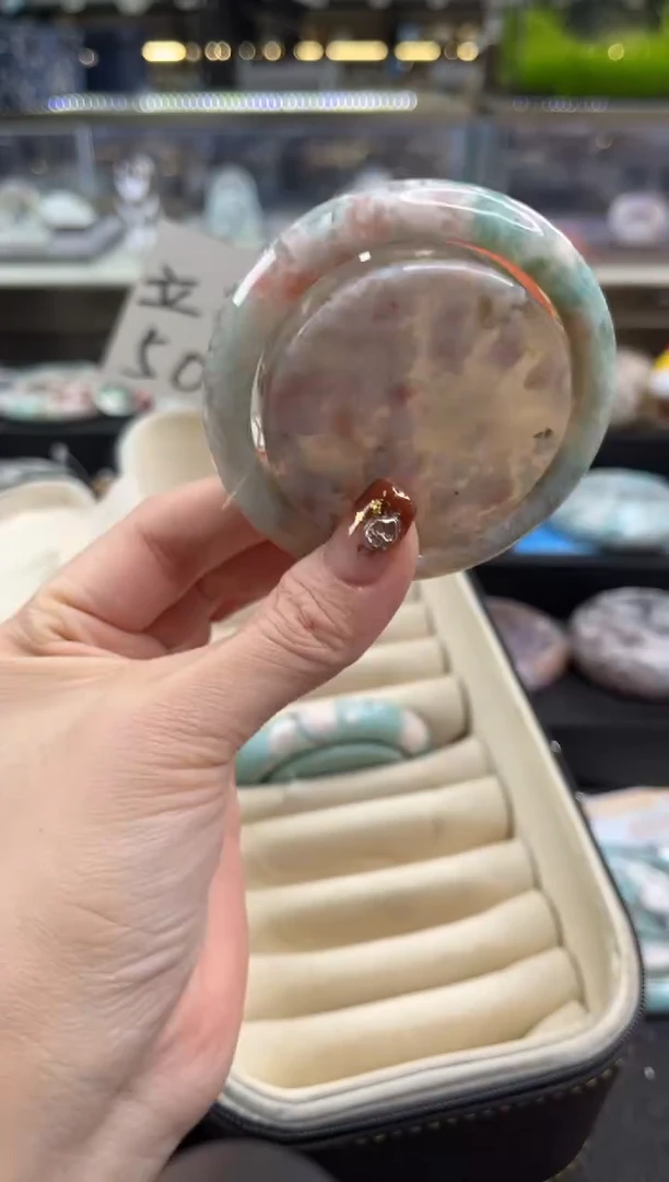 未镶嵌手镯石英质玉尘*丷圈口（赠品镯心）