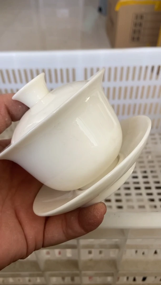 杯无运费险有瑕疵的摄影的产品有使用过的痕迹有点脏介意勿拍