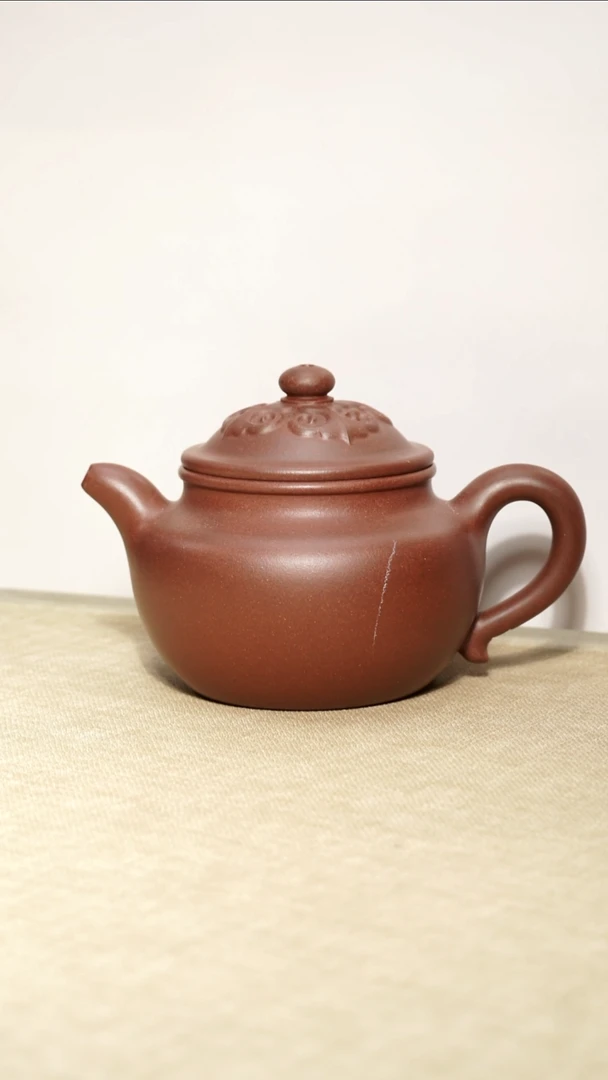 茶壶底槽青如意莲子200毫升瑕疵壶