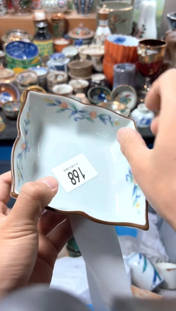 瓷片花*夏目海外回流瓷器中古品。