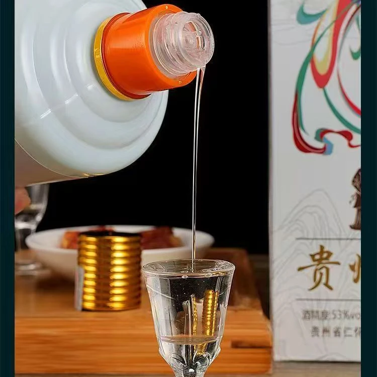 洋煌贵州飞KIKI茅酒酱香型粮食白酒53度整箱6瓶500ml礼盒装53%Vol