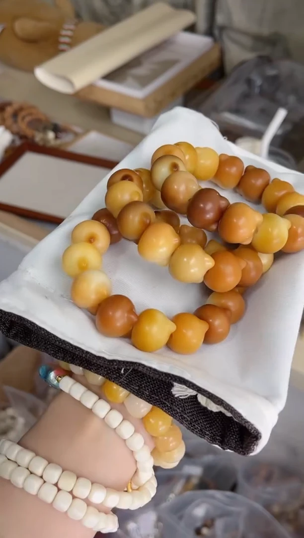 菩提根/象牙果手串溏心猫干磨猫头19mm手串