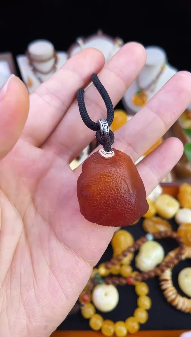 琥珀未镶嵌珠宝奇石柒月