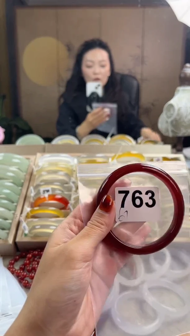 手镯玛瑙/玉髓未镶嵌763