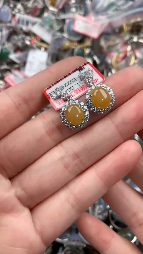 银S925镶嵌戒指翡翠333       2
