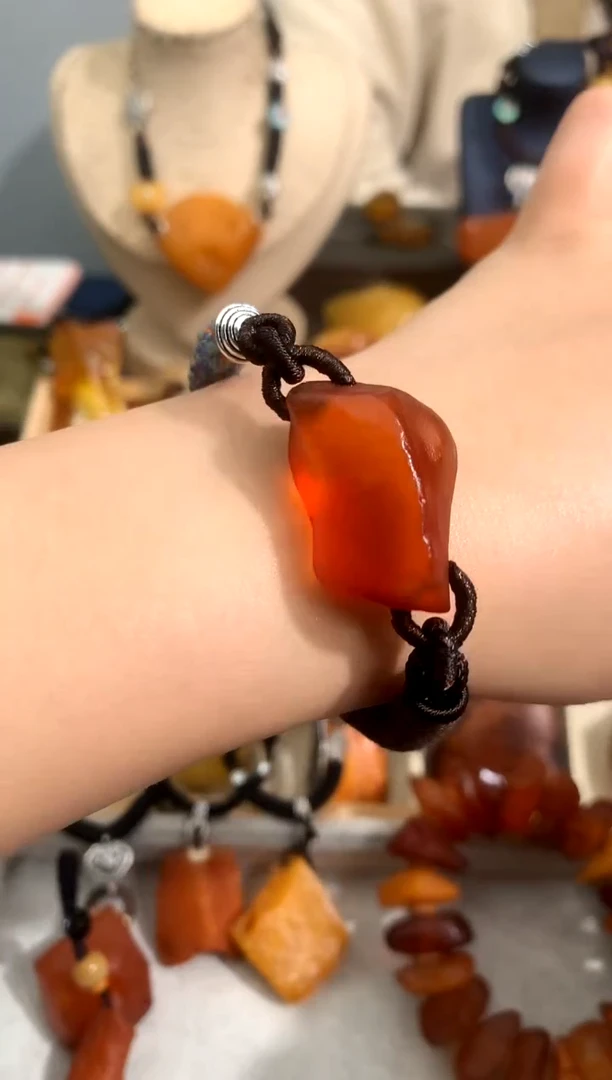 【闪购商品】蜜蜡裸石未镶嵌似玉