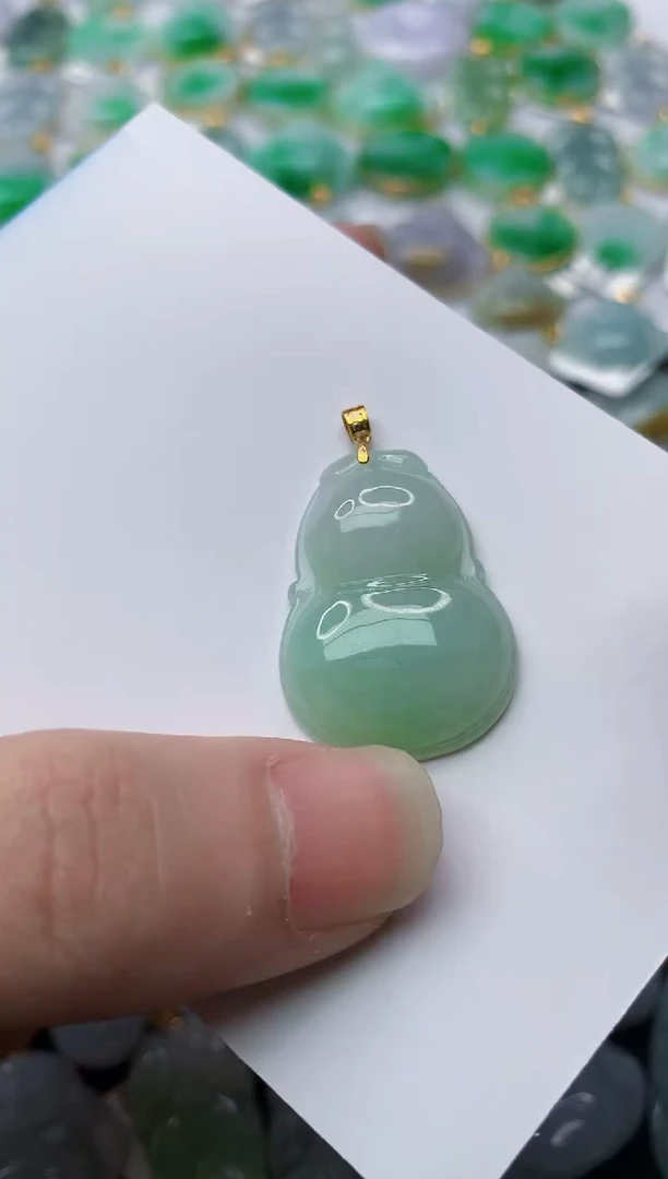 【闪购商品】翡翠颈饰18K金镶嵌19...........