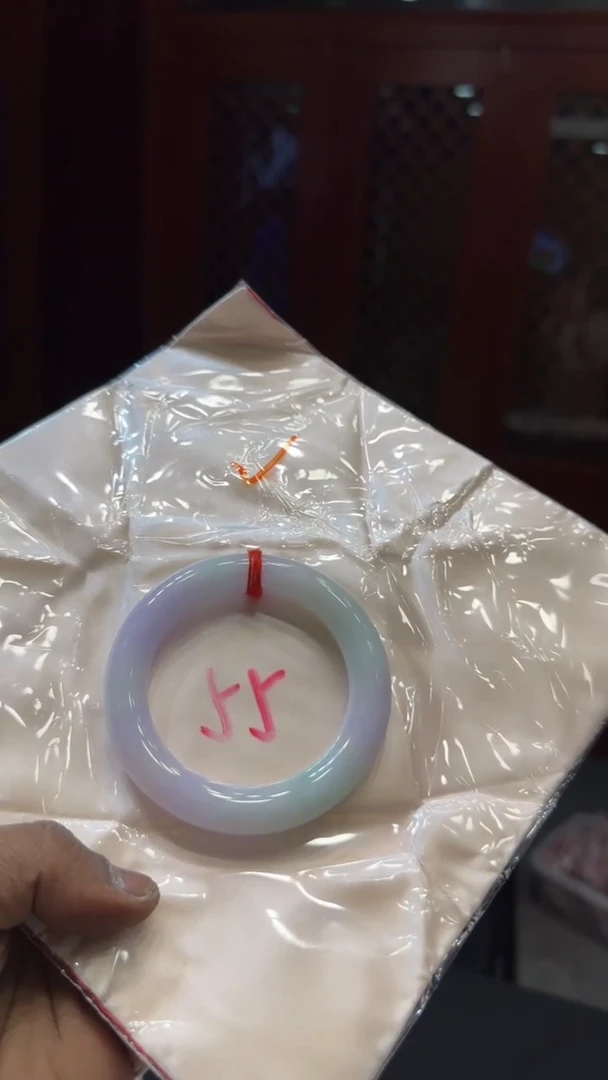 【闪购商品】翡翠手镯未镶嵌手镯