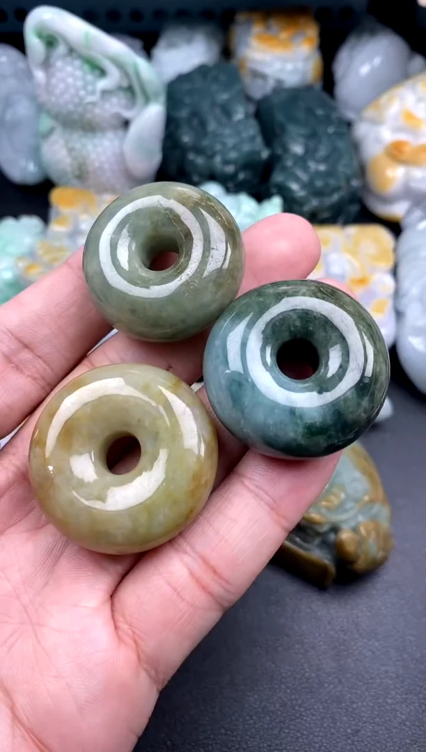 吊坠(不含链)未镶嵌翡翠1