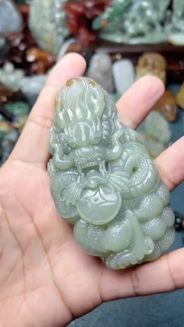 未镶嵌和田玉把件-