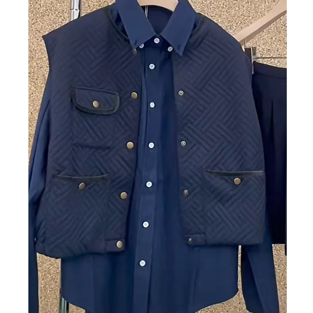 OIIORIRI学院风翻领衬衫