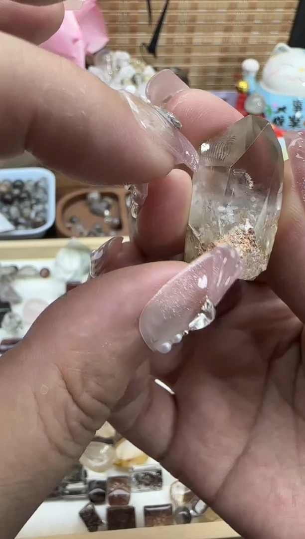未镶嵌颈饰水晶00000000000152