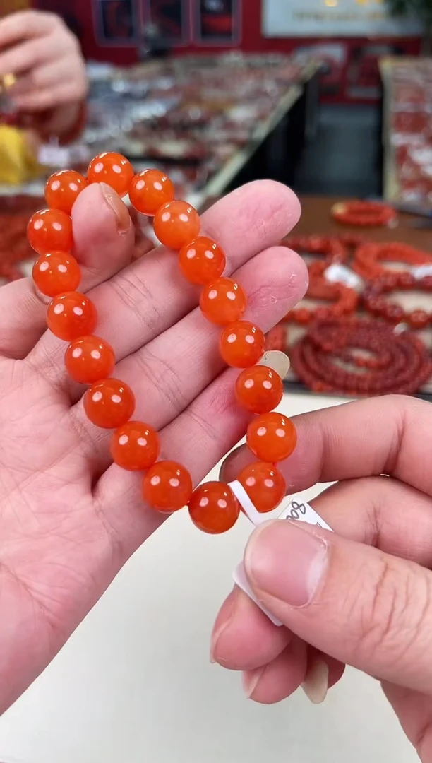 未镶嵌滴水洞手串11+南红玛瑙（多样式发其一）