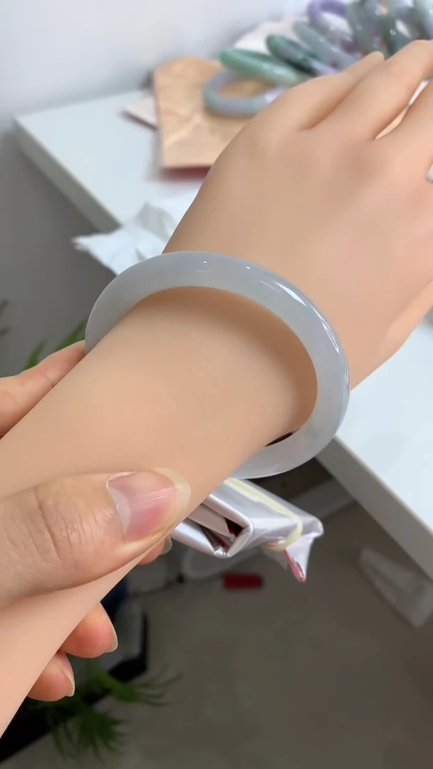 未镶嵌手镯翡翠55冰圆条