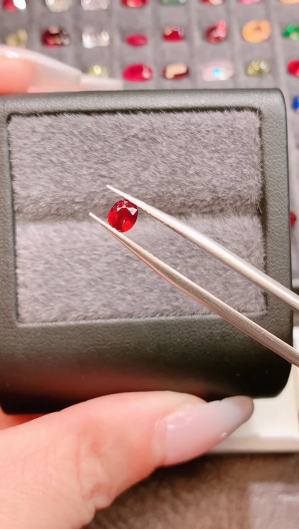 裸石红宝石0.4ct