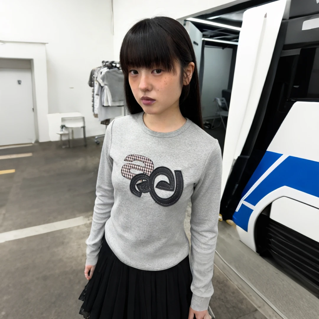 YD-韩系！ae字母打底26早春新款修身款小板长袖打底衫T恤女