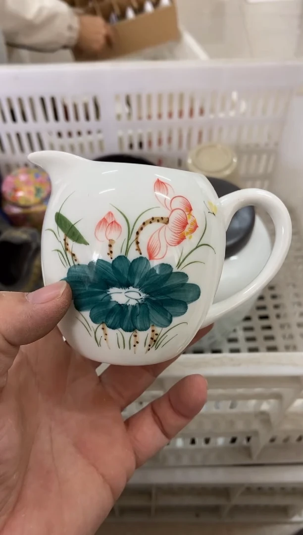 无运费险有瑕疵的摄影的产品有使用过的痕迹有点脏介意勿拍