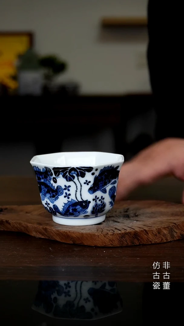 军**亮元素景德镇手工手绘陶瓷