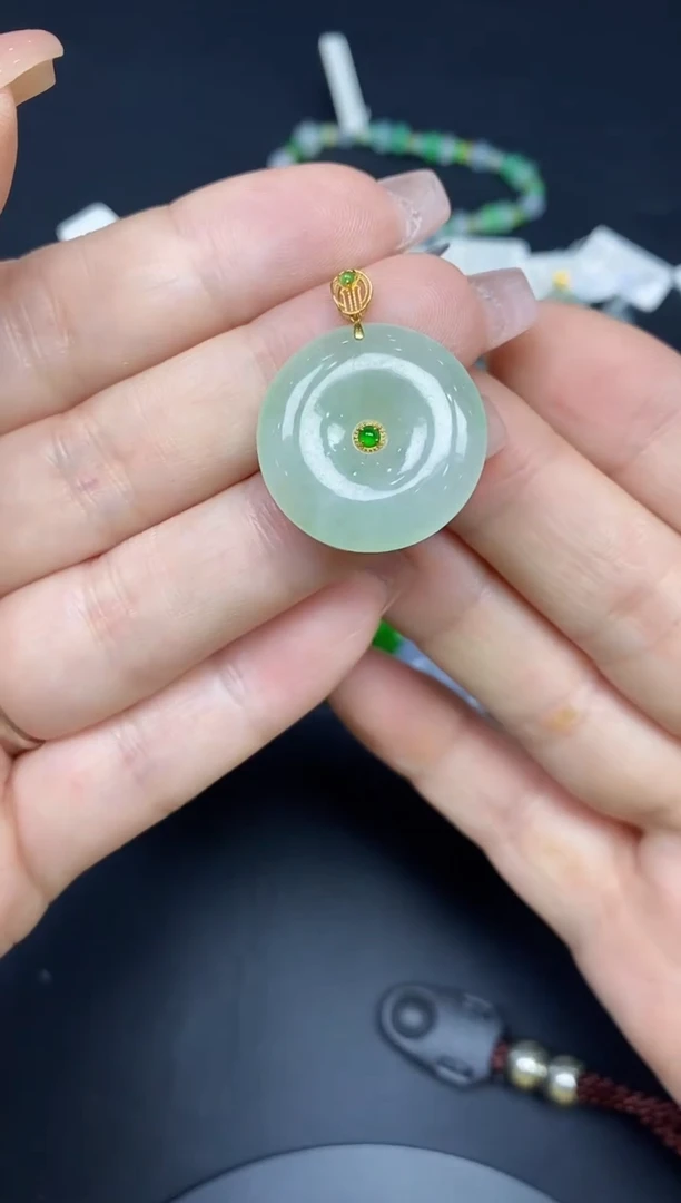 吊坠(不含链)18K金镶嵌翡翠平安扣18K金扣镶嵌@@CMT