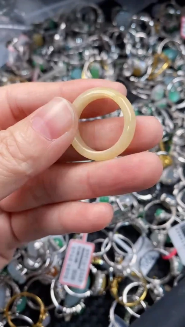 未镶嵌戒指翡翠随机发