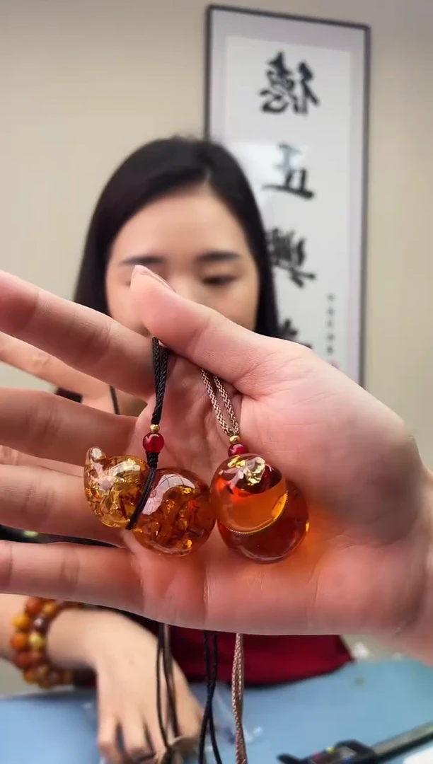 琥珀未镶嵌珠宝奇石T0假一罚十多样性发其一