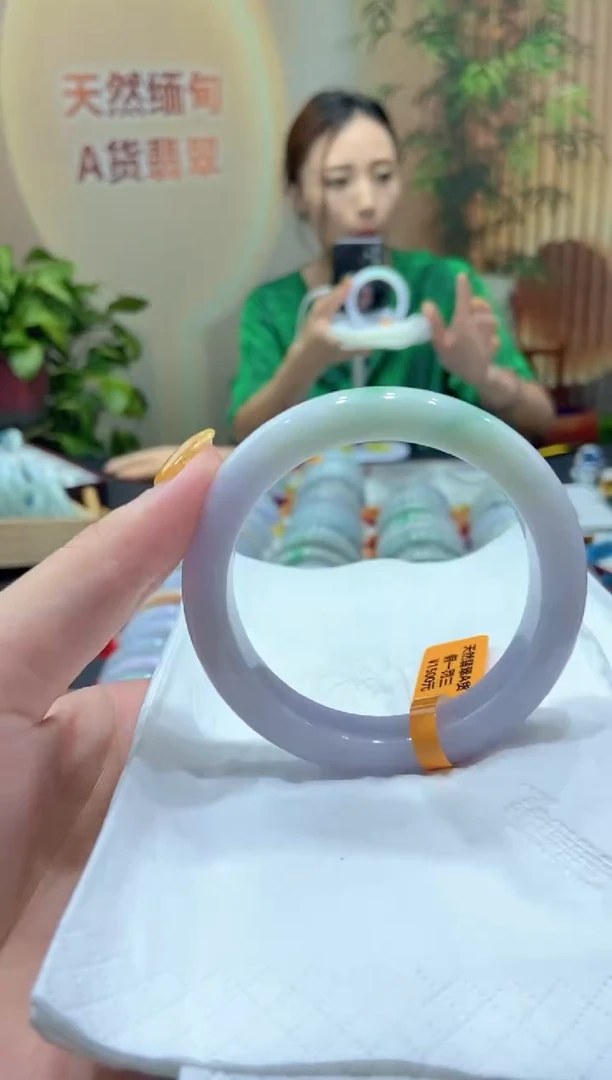 翡翠手镯未镶嵌000026037