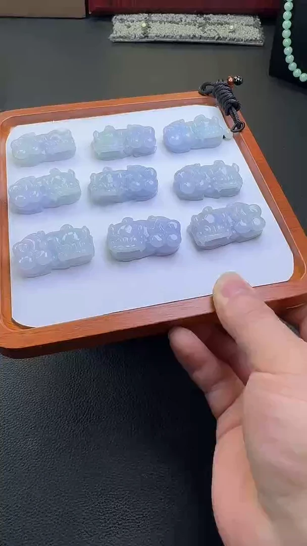 【闪购商品】翡翠颈饰未镶嵌大貔貅多样性发一件