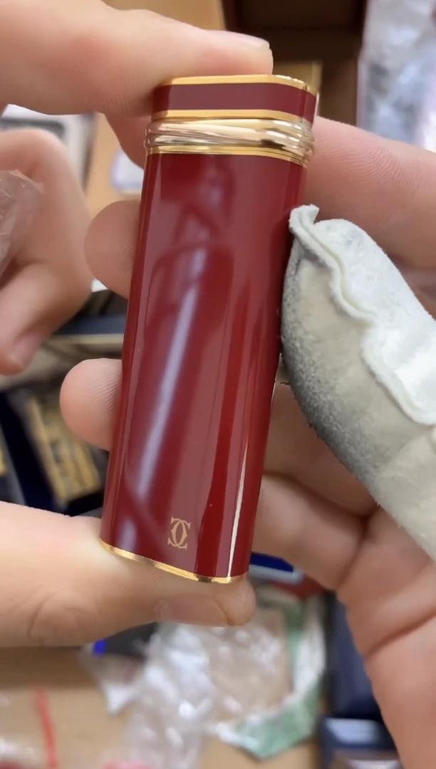 卡红漆三环打火机