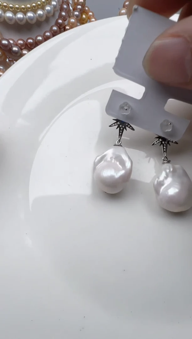 【闪购商品】淡水珍珠颈饰未镶嵌1