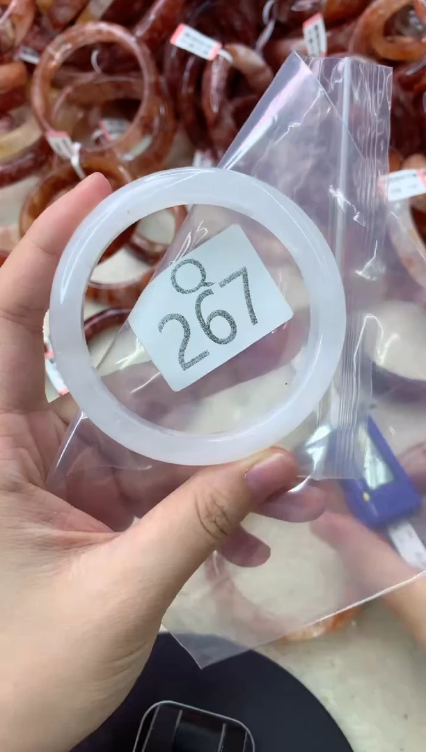 未镶嵌手镯水晶Q267-61