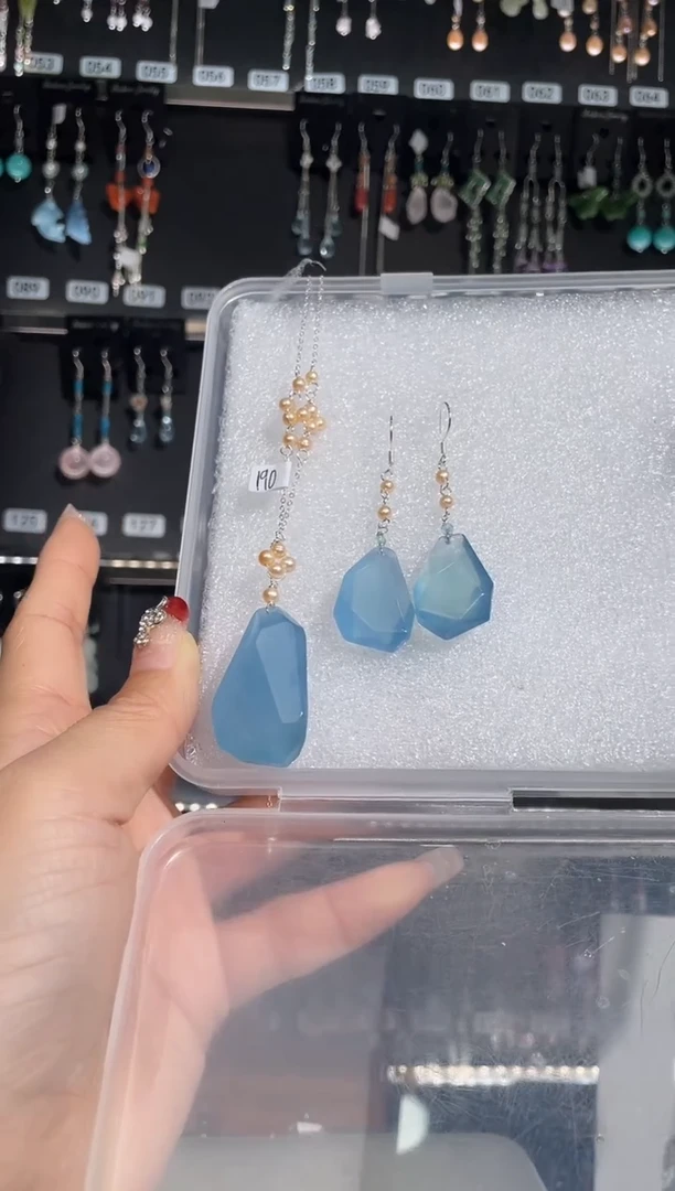 【闪购商品】紫晶耳饰银S925镶嵌CYN2发1