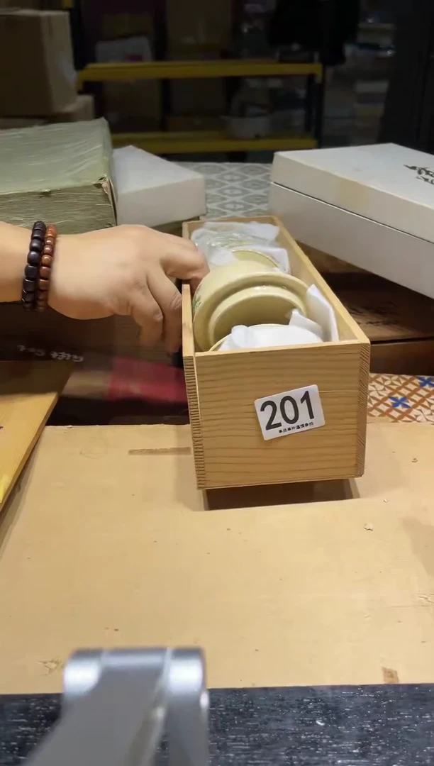 D*201