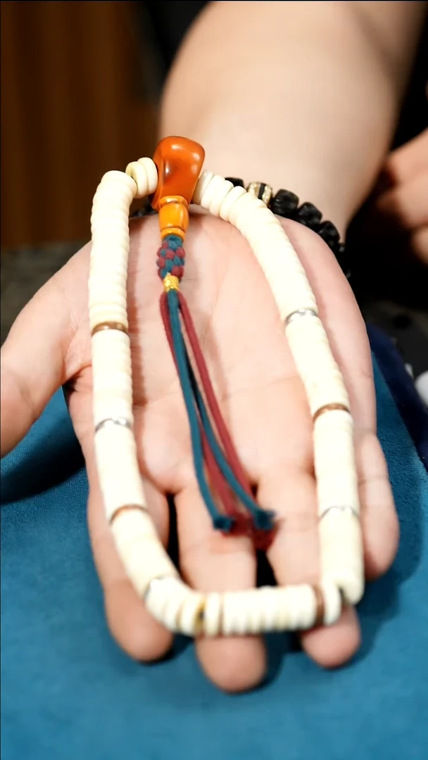 台****机藏传文化设计元素