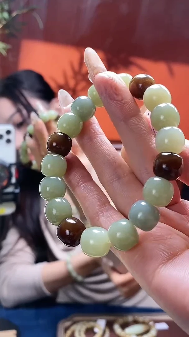 【闪购商品】和田玉挂件未镶嵌多宝11*12mm