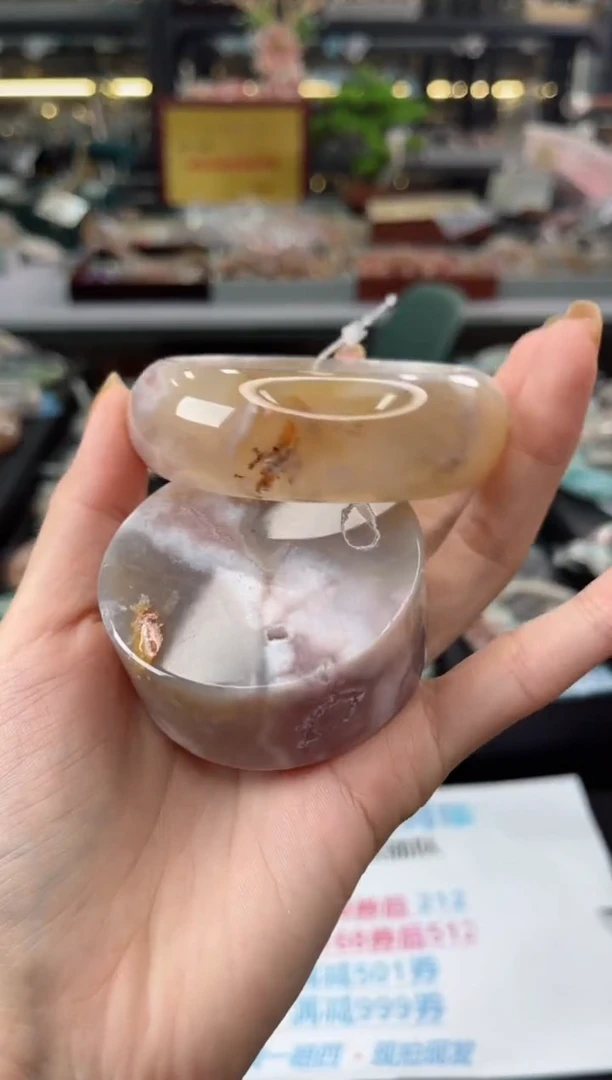 【闪购商品】石英质玉手镯未镶嵌58圈口（不退不换）1600122