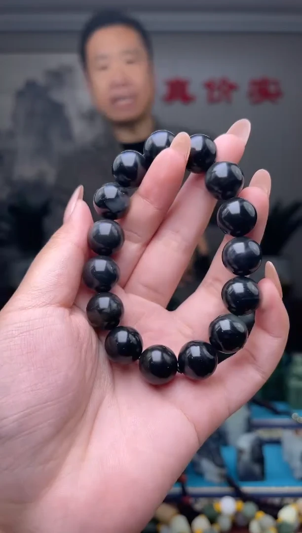 未镶嵌和田玉挂件1