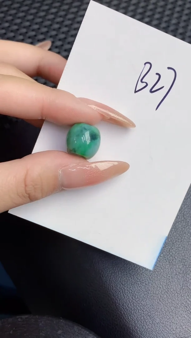 【闪购商品】翡翠颈饰未镶嵌000000000