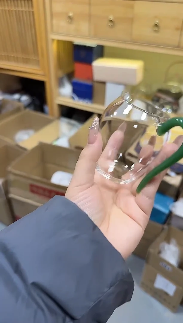 祖母绿小怡然公道杯