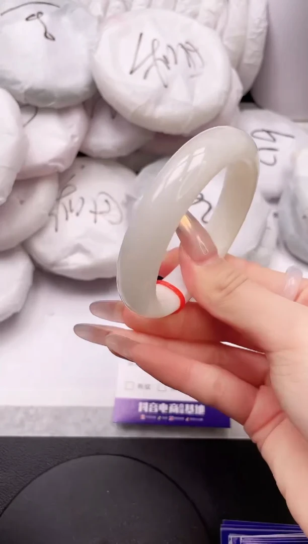 【闪购商品】和田玉手镯未镶嵌19L115-54