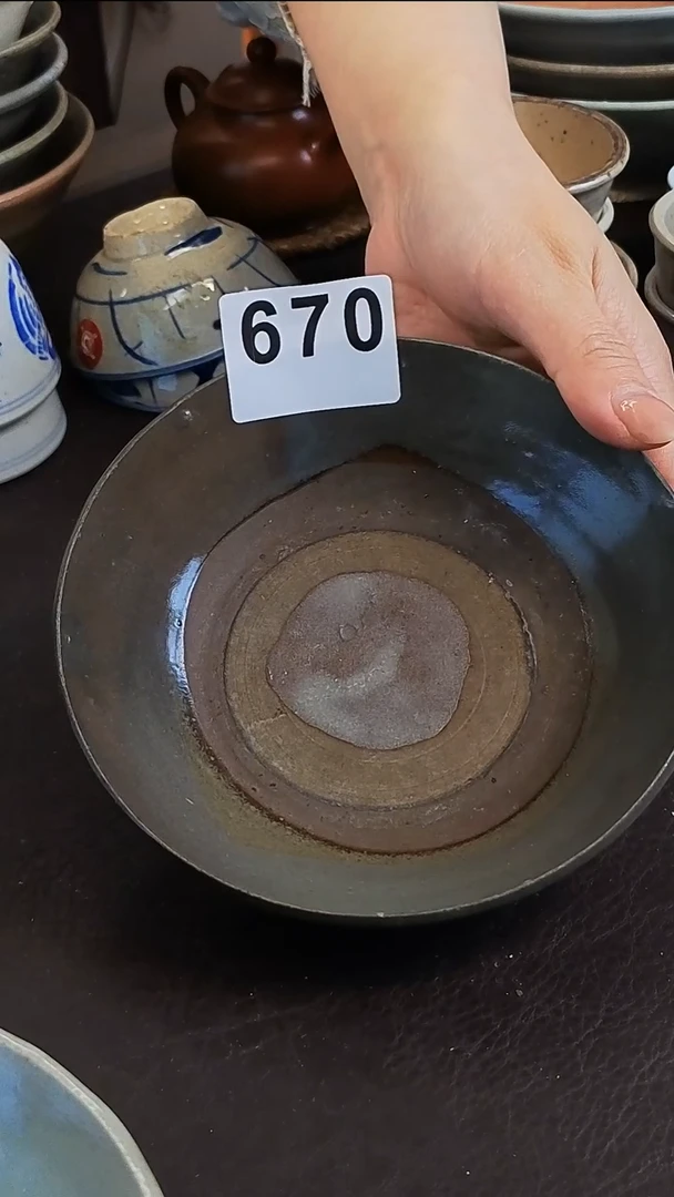 【闪购商品】1漂漂亮亮的瓷器编号670