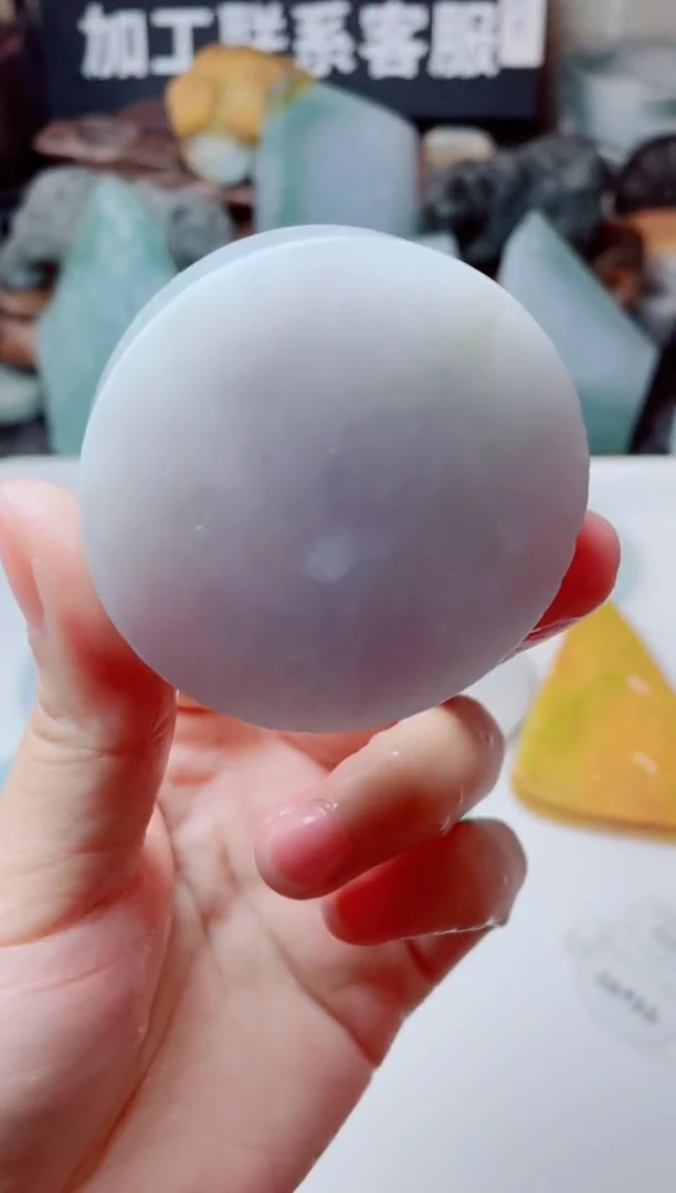 翡翠未镶嵌颈饰3790......