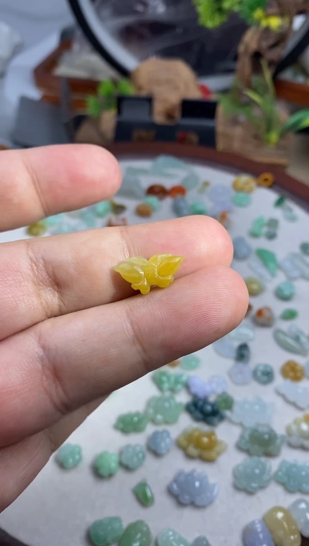 未镶嵌挂件翡翠翡翠
