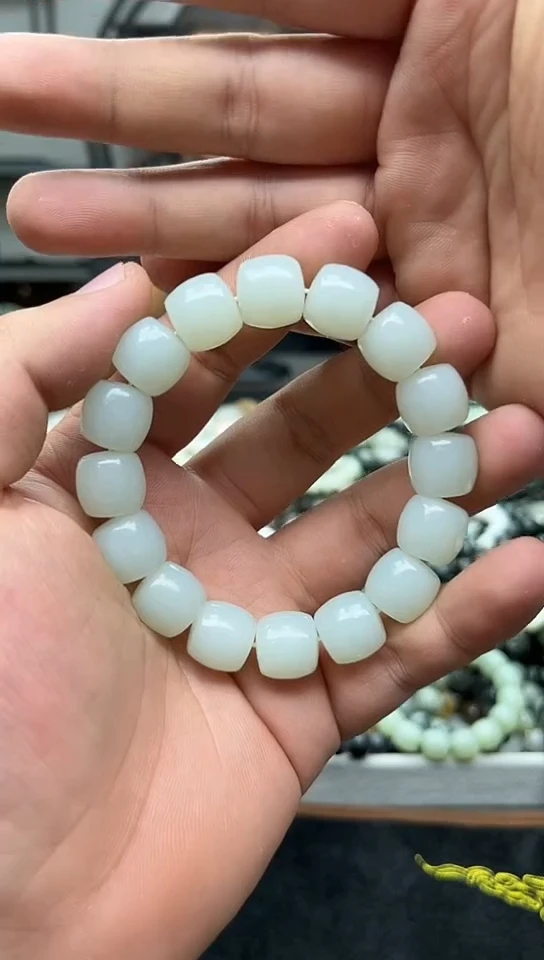未镶嵌手串和田玉俄芭莎14