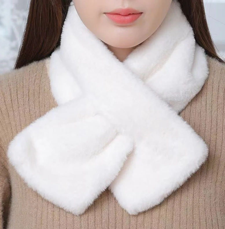 CC1【白色毛绒】冬季围脖保暖百搭经典围巾