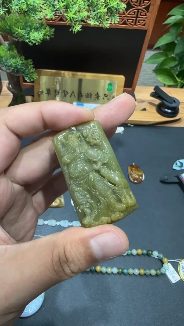 未镶嵌挂件翡翠A货翡翠多样性孤品