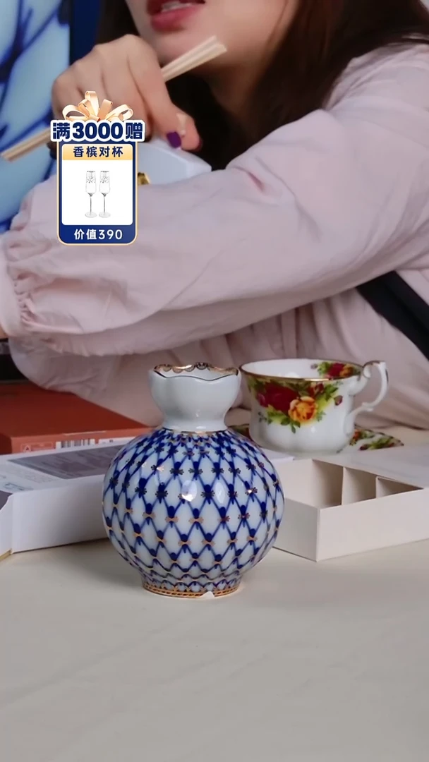 每天早上六点（俄皇 钴蓝）