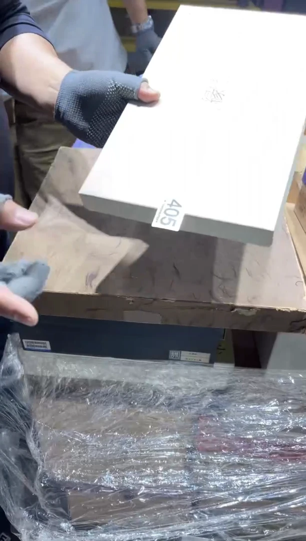 胡*辣405..............